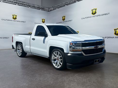 Used 2017 Chevrolet Silverado 1500 W/T RWD image 7