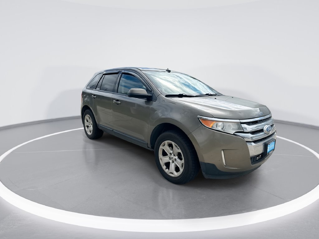 Used 2013 Ford Edge SEL FWD image 2