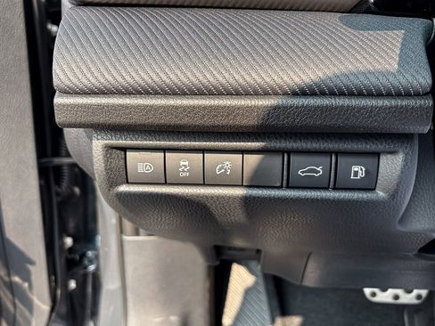 New 2025 Toyota Camry SE image 17