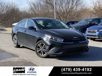 Used 2024 Kia Forte LXS video 1