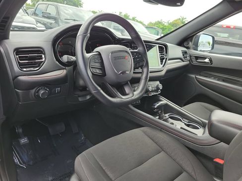 Used 2025 Dodge Durango GT RWD image 10