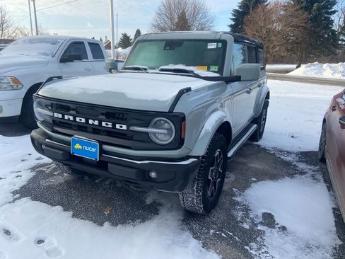 Used 2021 Ford Bronco Outer Banks image 3