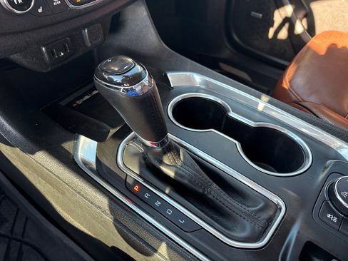 Used 2018 Chevrolet Traverse High Country image 31