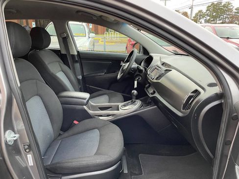 Used 2014 Kia Sportage LX image 29