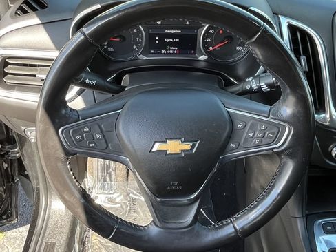 Certified 2019 Chevrolet Equinox LT AWD/4WD image 12