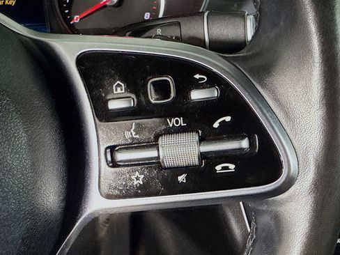 Used 2019 Mercedes-Benz C 300 4MATIC Sedan image 15