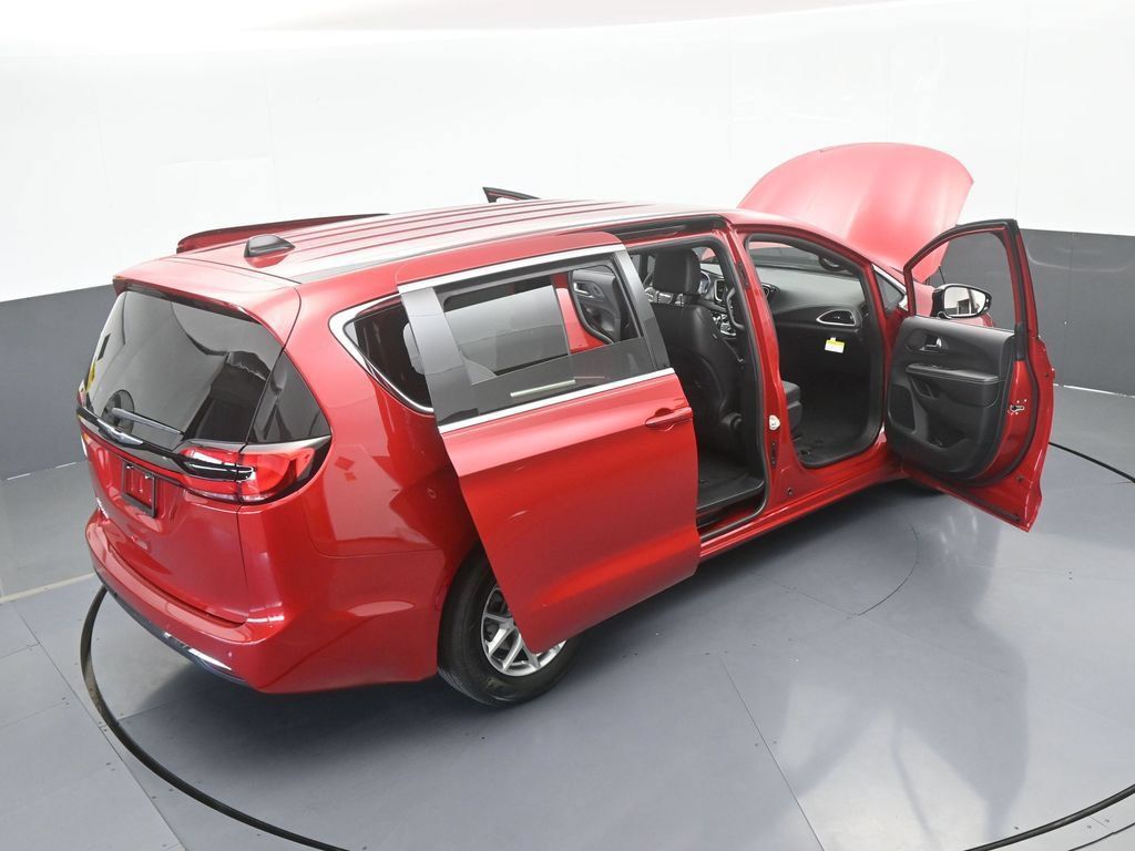 New 2026 Chrysler Pacifica Select FWD image 65