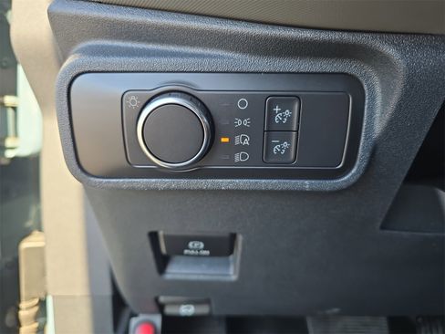 Certified 2021 Ford Bronco Black Diamond w/ Sasquatch Package image 17