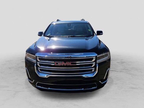 Used 2023 GMC Acadia SLT image 3