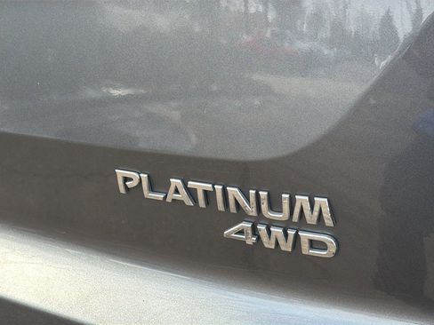 Certified 2023 Nissan Pathfinder Platinum w/ Lighting Package (N93) image 15