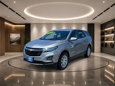 Certified 2023 Chevrolet Equinox LT AWD/4WD image 2