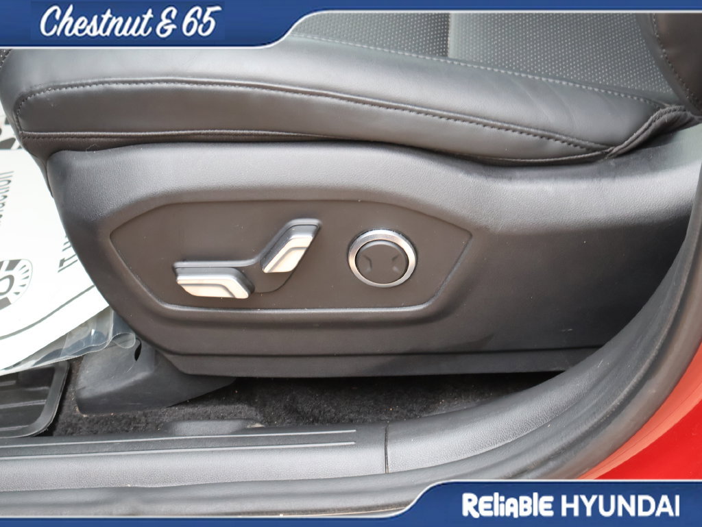 Used 2025 Hyundai Santa Fe SEL AWD/4WD image 25