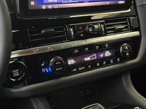 New 2026 Nissan Pathfinder Platinum AWD/4WD image 28