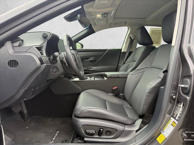 Used 2023 Lexus ES 350 w/ Premium Package FWD image 10