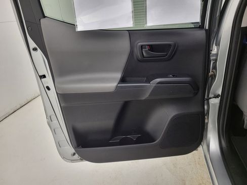 Used 2023 Toyota Tacoma SR image 39