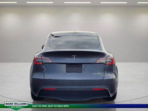 Used 2021 Tesla Model Y Long Range AWD/4WD image 5