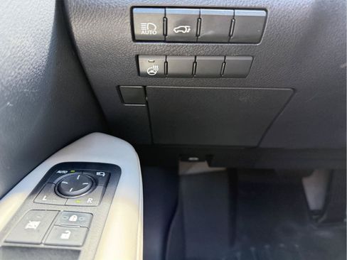 Used 2019 Lexus RX 350 AWD w/ Premium Package image 18