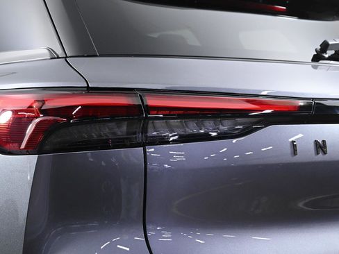 Certified 2026 INFINITI QX60 Sport w/ Dark Cargo Package image 6