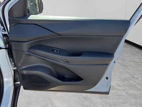 New 2026 Jeep Cherokee Limited image 13