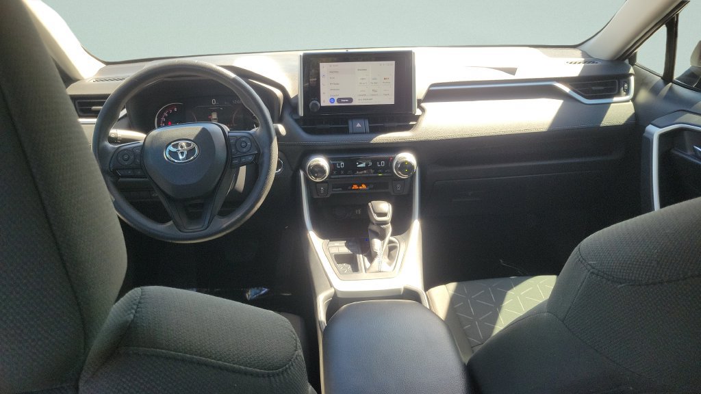 Used 2024 Toyota RAV4 XLE w/ Convenience Package FWD image 10