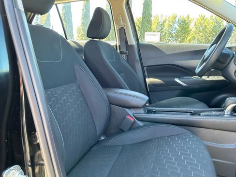 Used 2024 Nissan Kicks SV FWD image 20