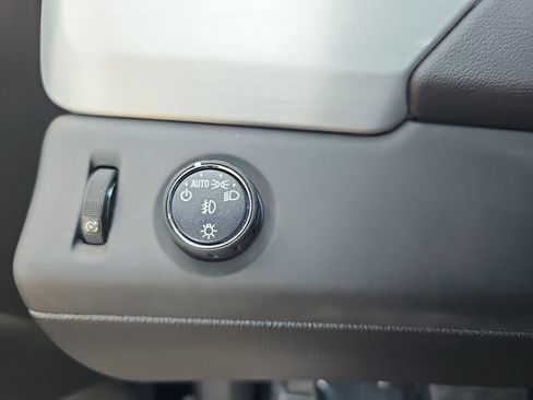 Used 2018 GMC Yukon SLE w/ Convenience Package RWD image 26