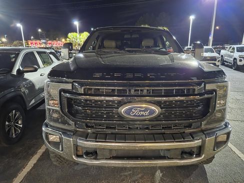 Used 2020 Ford F250 Lariat w/ Lariat Value Package image 9