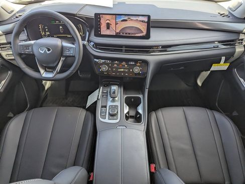 Certified 2026 INFINITI QX60 Luxe w/ Cargo Package FWD image 24