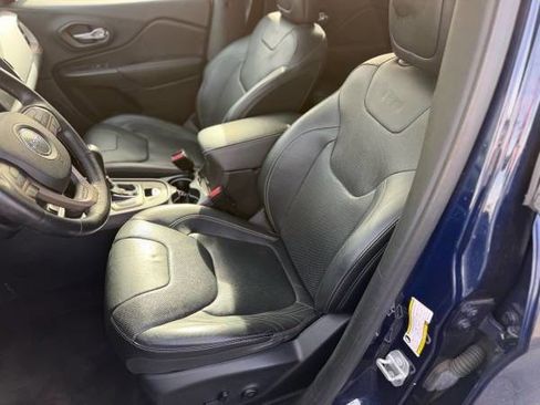 Used 2015 Jeep Cherokee Limited w/ Luxury Group image 14