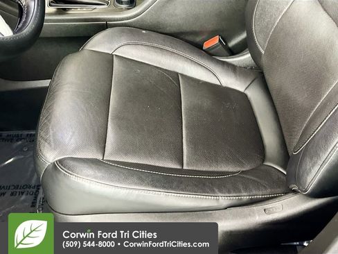 Used 2019 GMC Acadia SLT w/ LPO, Cargo Package AWD/4WD image 24