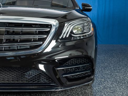 Used 2020 Mercedes-Benz S 560 Sedan image 9