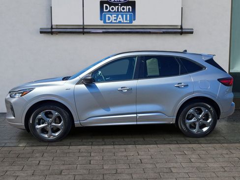 Used 2023 Ford Escape ST-Line w/ Tech Pack #1 image 6