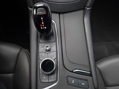 Used 2025 Cadillac XT5 Premium Luxury image 26