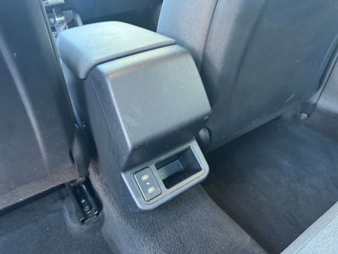 Used 2025 Kia K4 LXS image 24