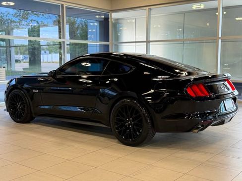 Used 2017 Ford Mustang GT w/ GT Performance Package RWD image 14