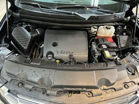 Certified 2023 Chevrolet Traverse LT image 20