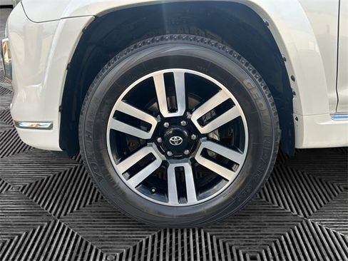 Used 2022 Toyota 4Runner Limited image 14