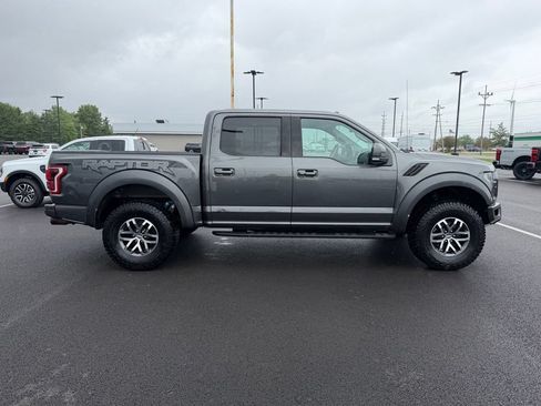 Used 2017 Ford F150 Raptor w/ Equipment Group 802A Luxury AWD/4WD image 4
