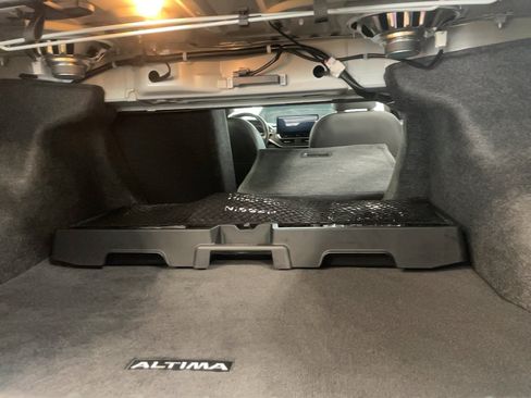Used 2024 Nissan Altima 2.5 SL AWD/4WD image 21