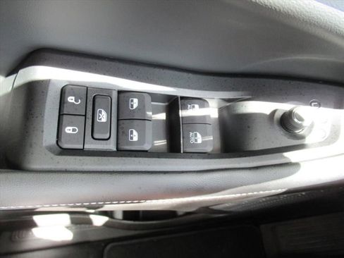 New 2026 Jeep Grand Cherokee L 4WD image 21