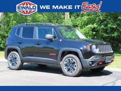 Used 2017 Jeep Renegade Trailhawk w/ Premium Trailhawk Package