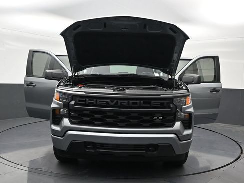 Used 2025 Chevrolet Silverado 1500 Custom w/ Turbomax Blackout Package RWD image 31