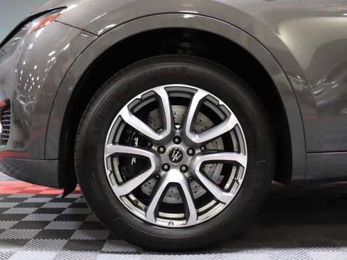 Used 2021 Maserati Levante S AWD/4WD image 81