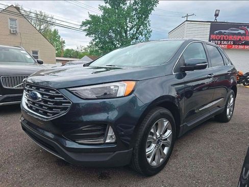 Used 2022 Ford Edge Titanium AWD/4WD image 1