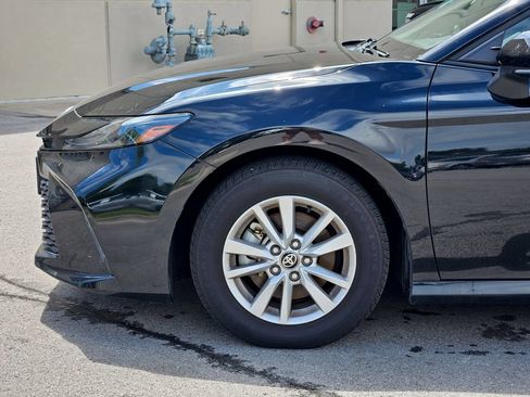 Used 2025 Toyota Camry LE FWD image 6