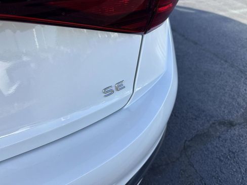 New 2026 Volkswagen Jetta SE FWD image 7