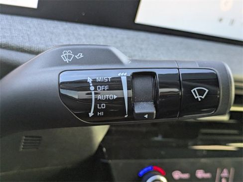 Used 2024 Kia EV6 Light image 25