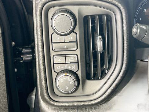 Used 2024 Chevrolet Silverado 2500 Custom w/ Custom Value Package AWD/4WD image 10