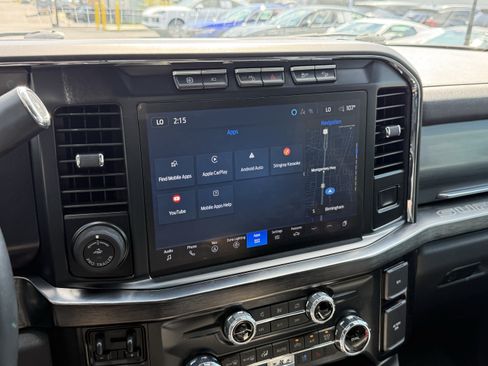 Used 2024 Ford F250 Lariat w/ Lariat Ultimate Package AWD/4WD image 16