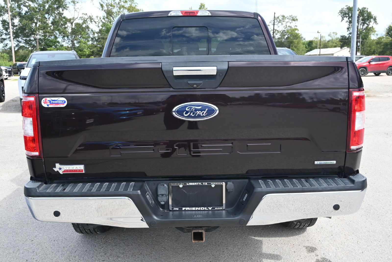 Used 2018 Ford F150 XLT w/ Equipment Group 302A Luxury RWD image 3